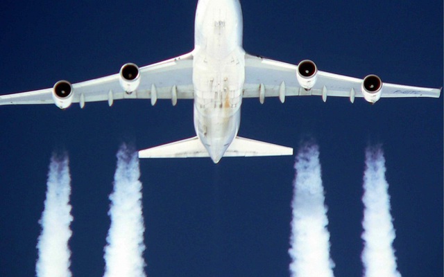 Nổ lực giảm thiểu tác động môi trường của vận chuyển hàng không