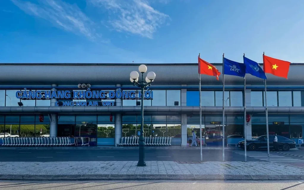 Mở Đường Bay Đồng Hới - Cam Ranh Từ 16/8